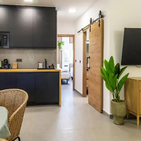 Daire Groundfloor Pink Sunny Torrevieja